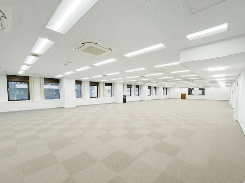 田町の室内 中規模イメージ3