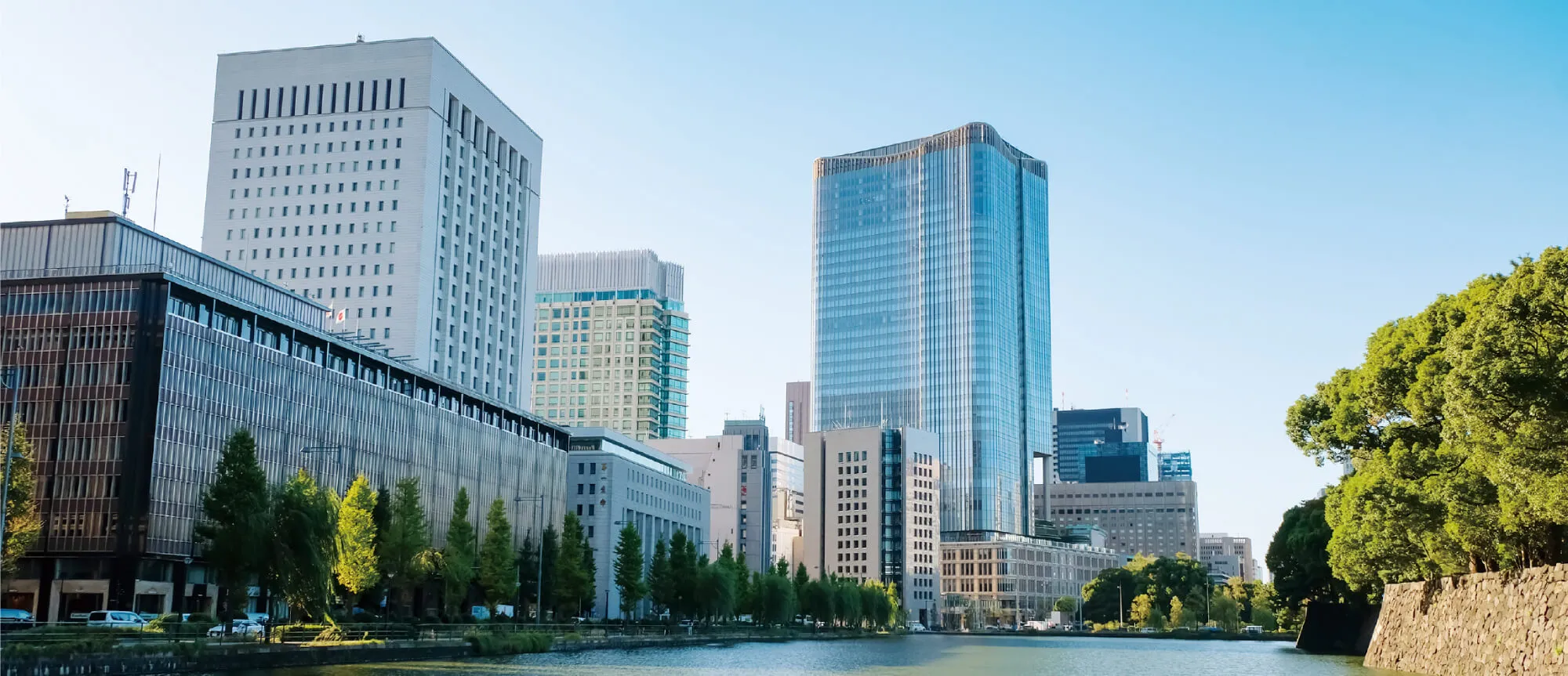 セミナー形式で利用されているイベントホールの様子